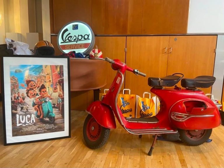 Vespa 80 anni