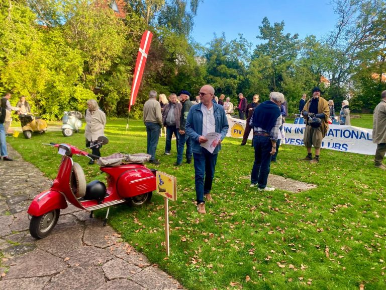 Vespa 80 anni